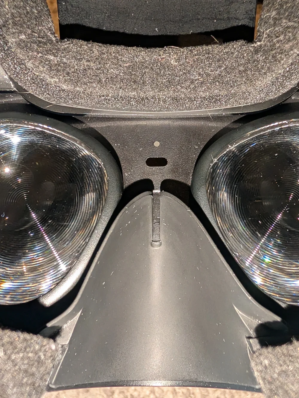USED BUT IN GREAT CONDITION Oculus Rift S VR Headset and controllers: